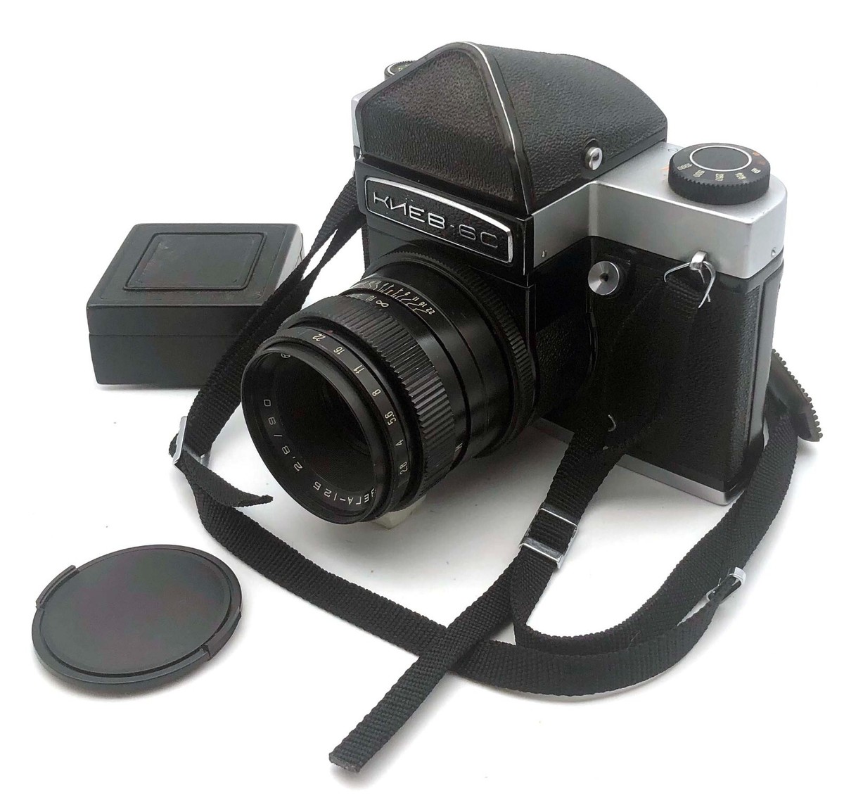 Kiev 6C TTL 6x6cm Arsenal Medium format camera with TTL plain 
