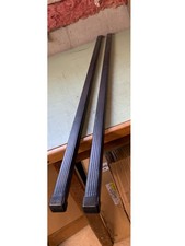 Pair Of 2 Thule Load Bar Square Roof Rack Cross Bar Set 49.5 49.5 Inches