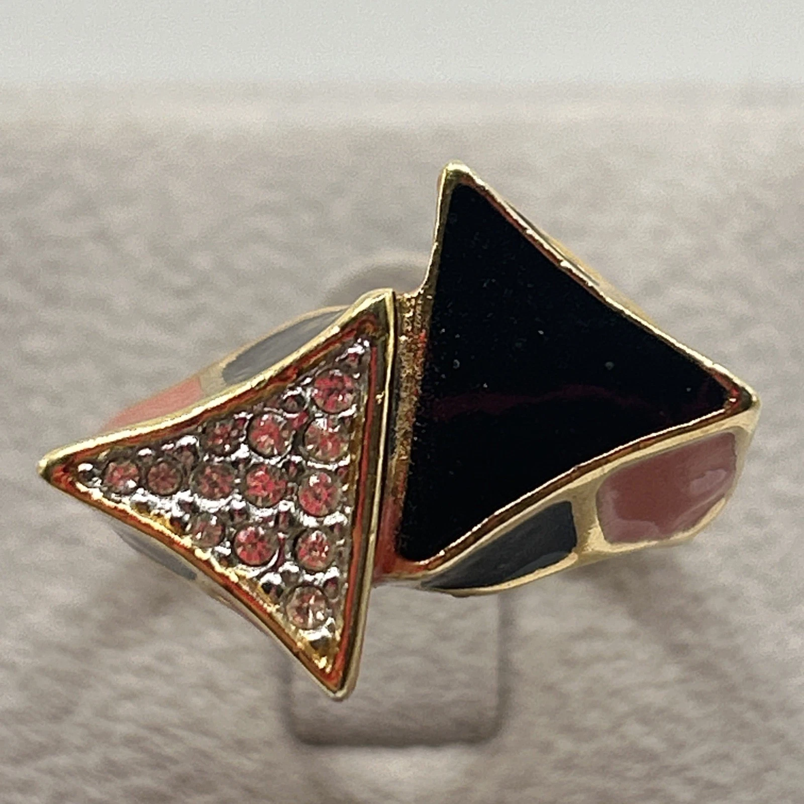 Bague vintage fantaisie  Doré Noir et Orange Avec Strass Blanc . Taille 58