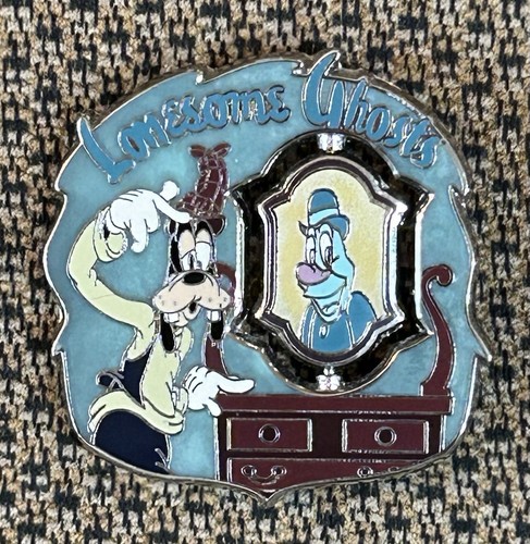 Disney Goofy Have a Laugh Framed Set Lonesome Ghosts Spinner Pin LE 2000