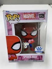 Funko Pop Spider-Man 1329 Valentine's Day Funko Shop Exclusive Protector