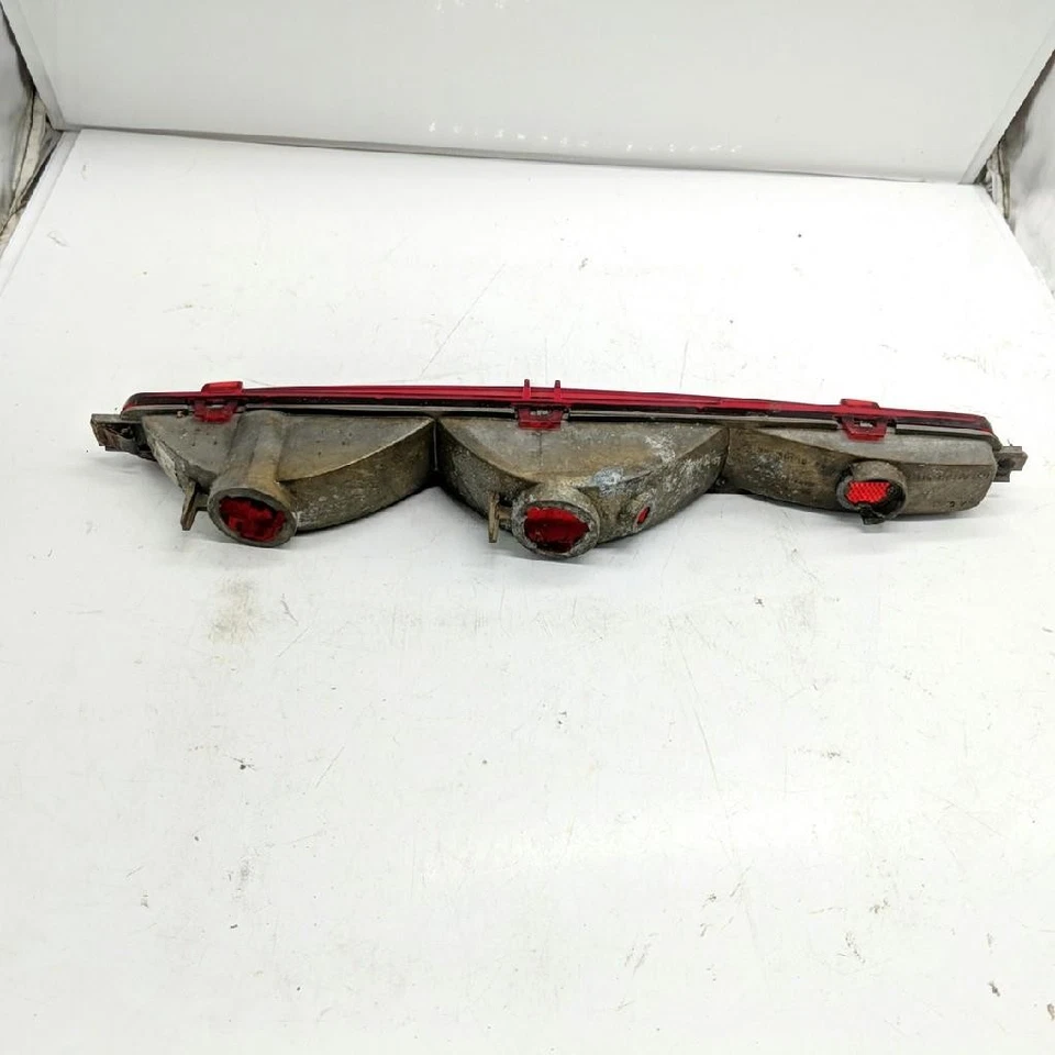 Conjunto de luz trasera derecha derecha GM 16511389 1989-1993 Cadillac Deville Fleetwood OEM Foto 2 de 4
