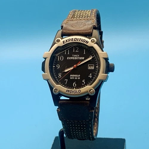 TIMEX EXPEDITION Men’s Vintage 2003 Wristwatch Indiglo Date Working New Battery