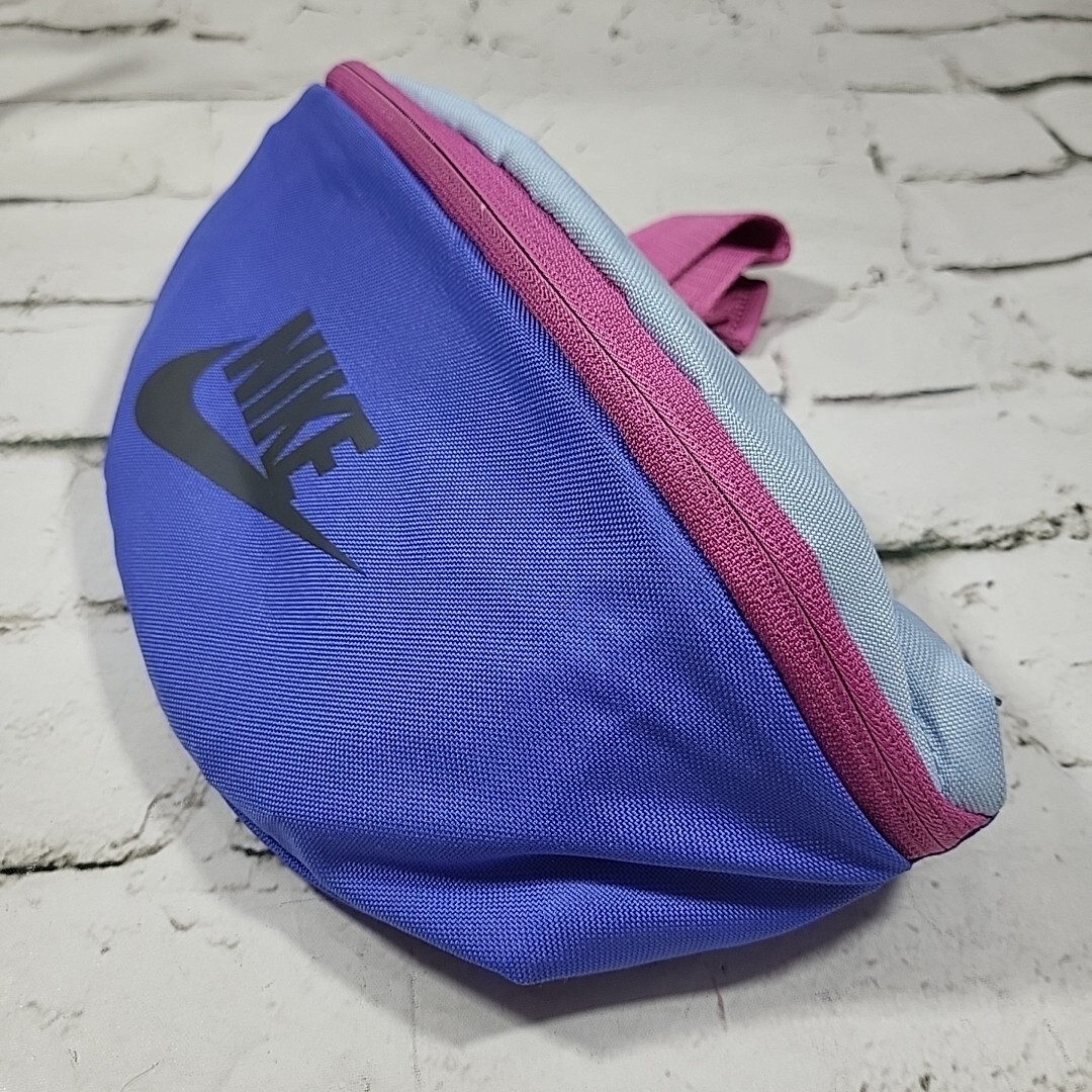 Nike Heritage Collection Hip Waist Fanny Pack Purple