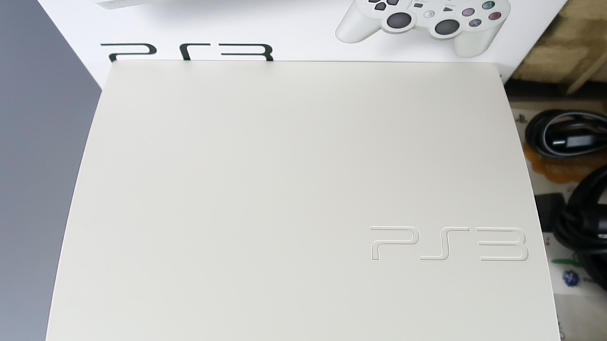 SONY PlayStation 3 PS3 CECH-2500A Classic White Console