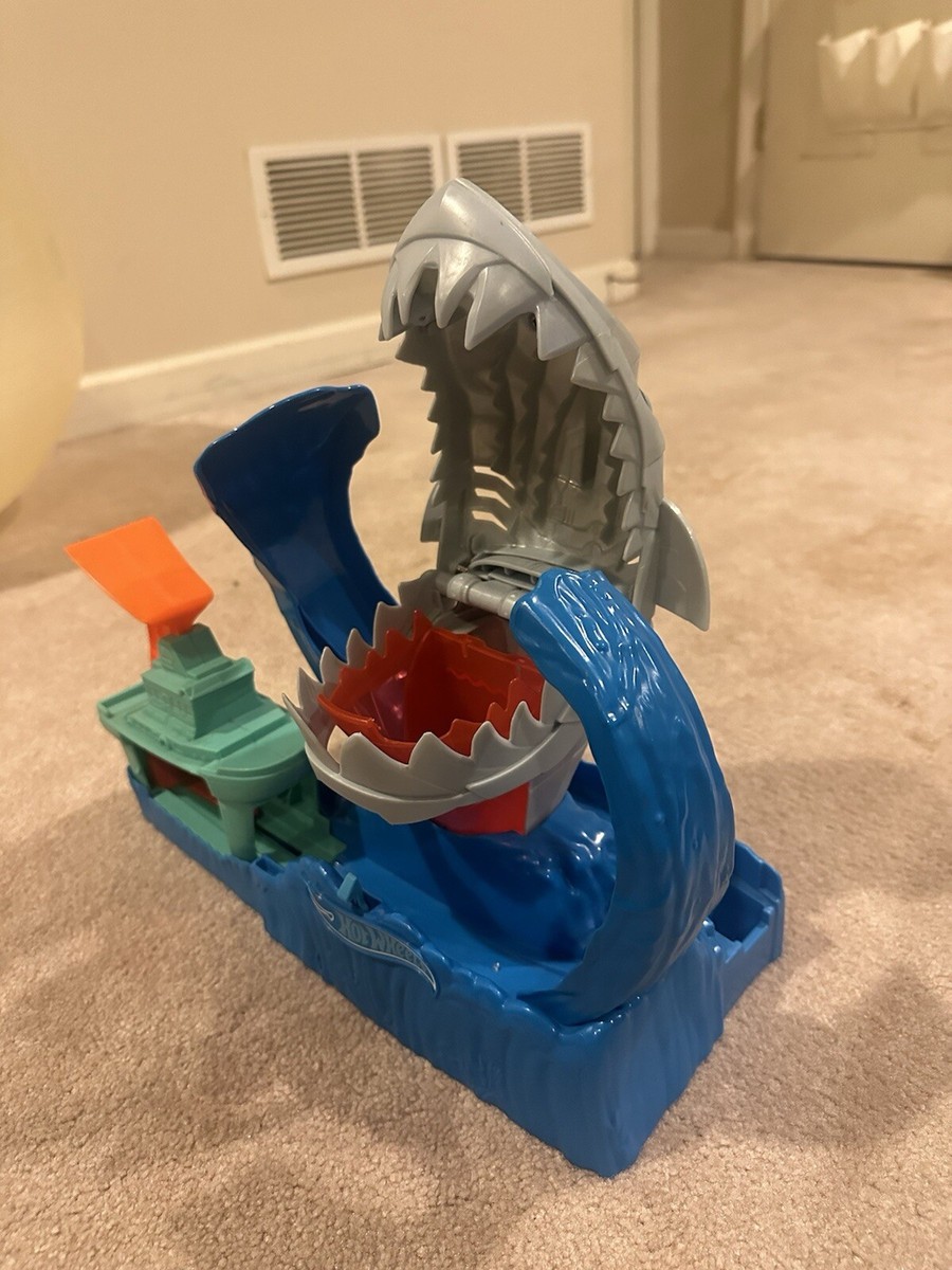 Color Shifters Pista Robot Tiburon Pista Hot Wheels Ataque Del