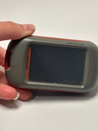 Garmin Dakota 20 Handheld GPS 2.6" Touchscreen 3-axis Compass w/4gb onxmaps chip - Picture 4 of 6