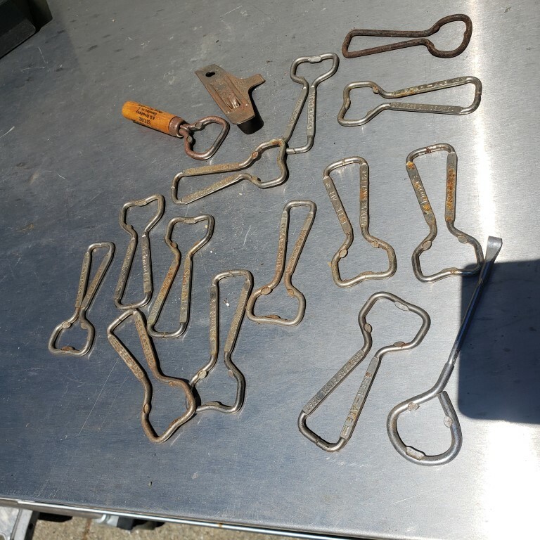 Large collection of vintage / antique bottle openers ca. 1940s