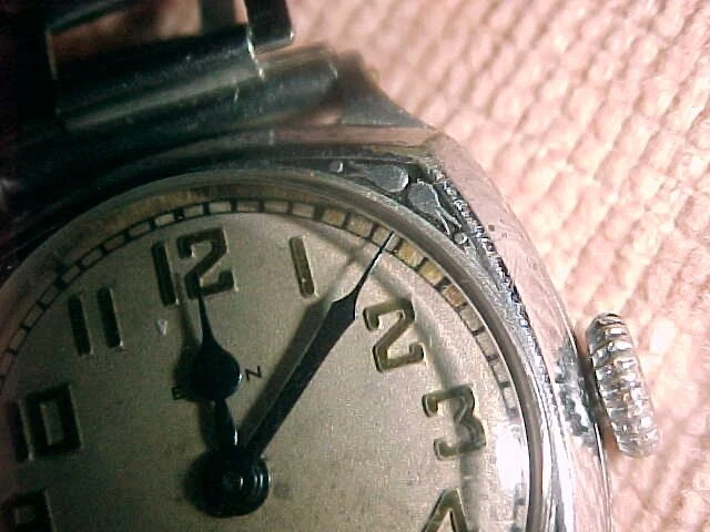 ELGIN 1928 - FUNDA DE COJÍN DE NÍQUEL - BISEL ESMALTADO - BANDA KREMENTZ Foto 3 de 4