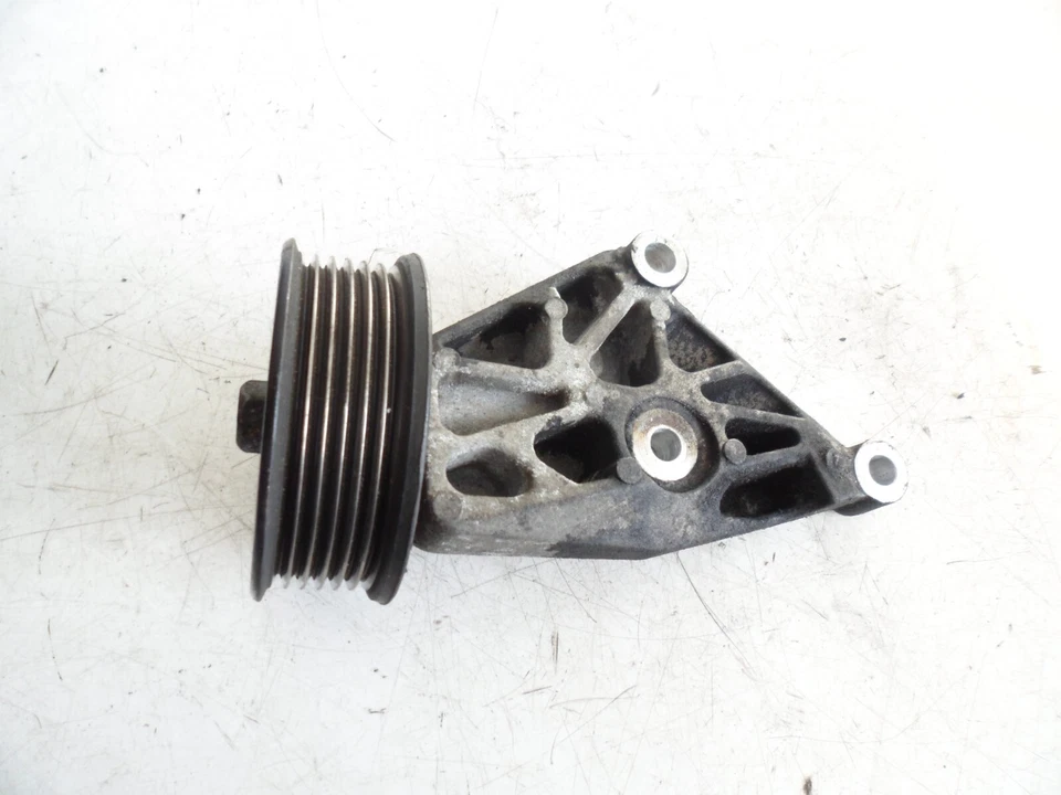 JAGUAR XF X250 2009 3.0 D ENGINE BELT PULLEY WHEEL MOUNT BRACKET 9X238A610AA