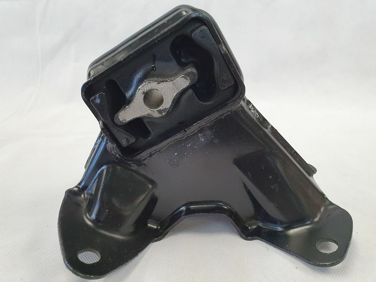 06-10 for Jeep Commander/ 05-10 for Grand Cherokee 3.7L Engine Mount Set 3PCS