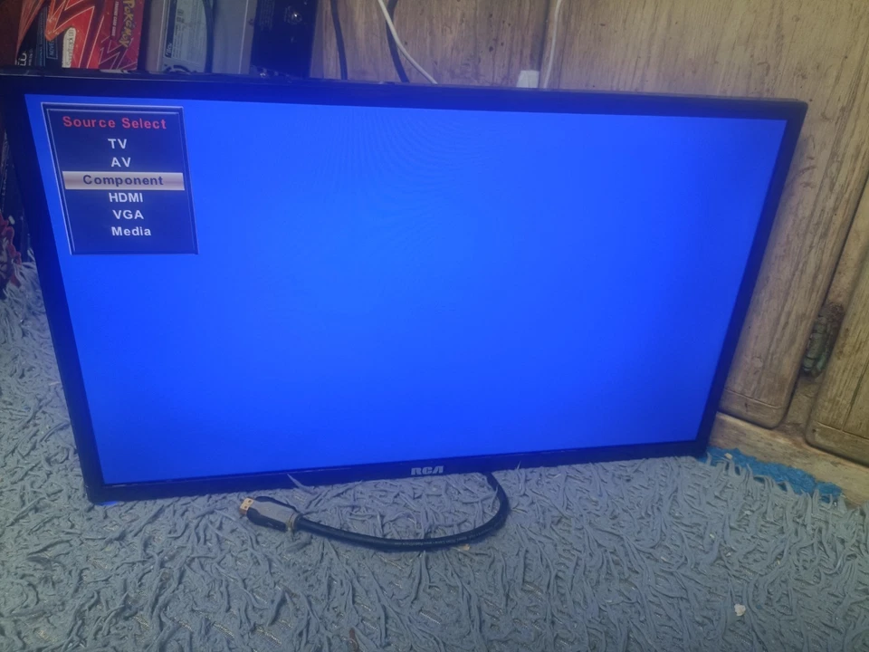 RCA 22” LED Full HDTV J22BE1220 - Image 4 of 4