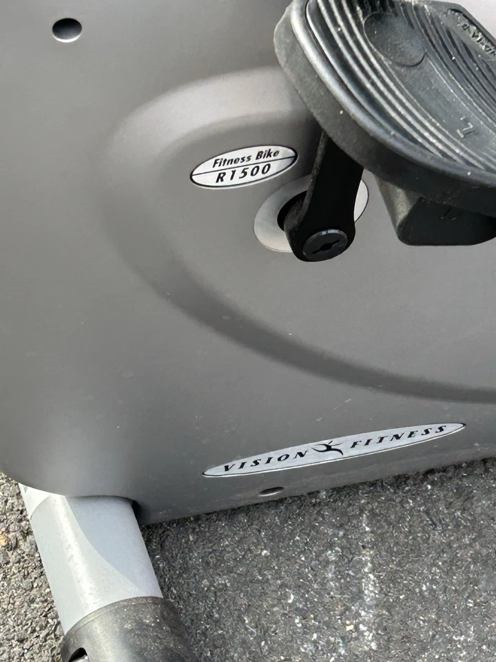 Bicicleta reclinada Vision Fitness R1500* Foto 3 de 3