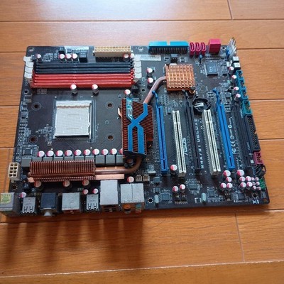 ASUS M4A79T Deluxe AM3 DDR3 AMD 790FX ATX Motherboard Used