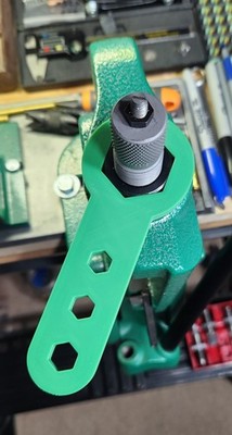 4 in one Wrench fits RCBS rifle dies - Not an official RCBS product