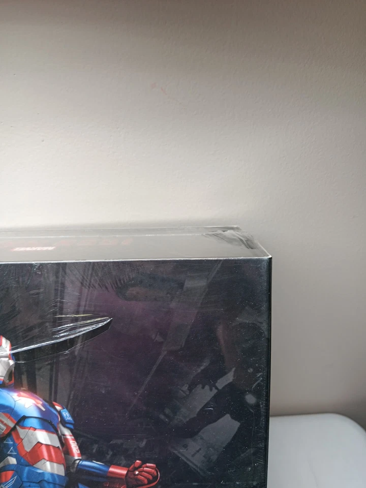 Iron Man 3 Iron Patriot 1:9 model kit Marvel Dragon New in box - Image 3 of 4
