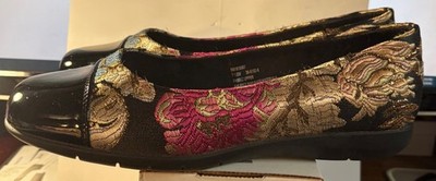 Comfortview Flats - Size 7.5 W - ''Wedding Shoes''  - Preowned, Excellent