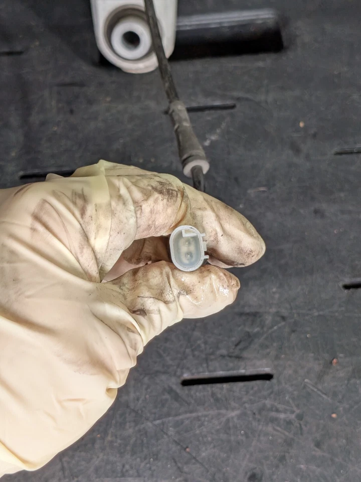 21-25 BMW M3 M4 G82 G83 REAR LEFT DRIVER SIDE SHOCK ABSORBER STRUT W EDC - Image 4 of 4