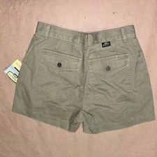 Vintage 1990  s Womens Lee Casual Shorts, Plain Front, Deadstock NWT, Size 4