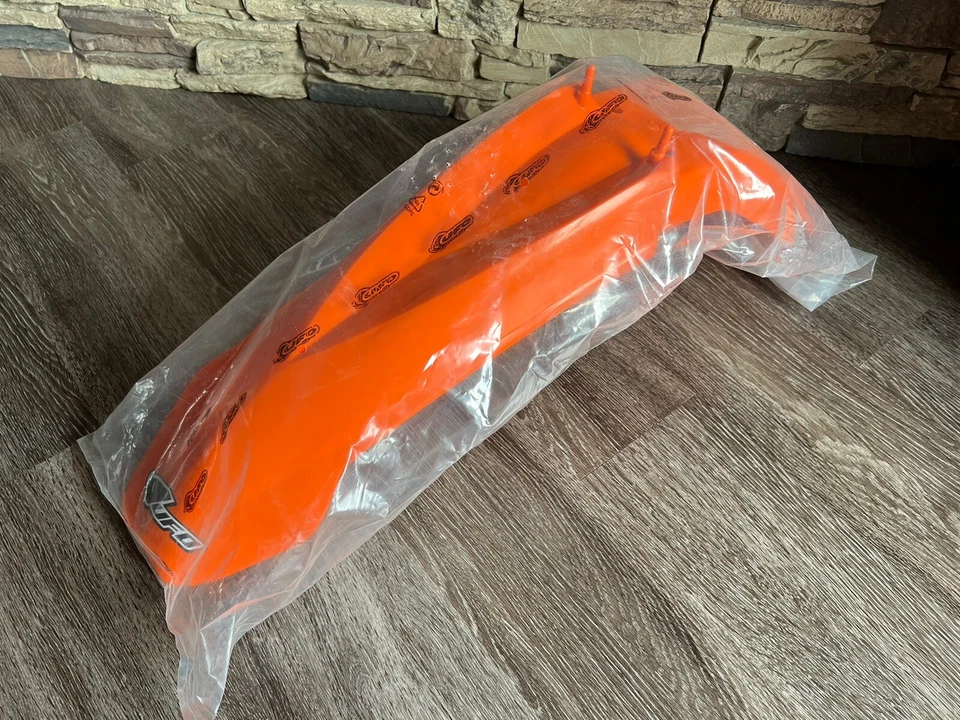 Guardabarros delantero KTM Motocross 1999-2002 de UFO Plastics (ver última foto para modelos) Foto 3 de 4
