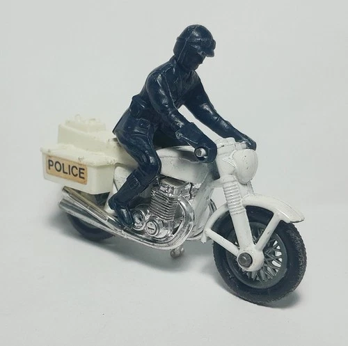 Vintage Matchbox Lesney Superfast #33 Honda Police Motorcycle w/Rider - VGC