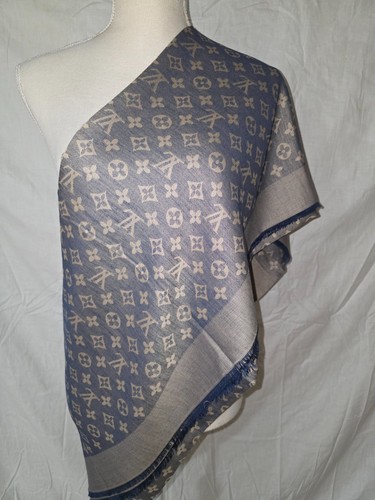 100% AUTHENTIC LOUIS VUITTON SUMMER GREY SCARF SHAWL  65%SILK 35%WOOL PRE OWNED