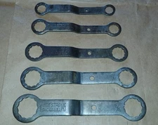 5 INDESTRO 12pt box end wrenches #'s 140 142 144 7/16 3/8 11/16 5/8 7/8 13/16