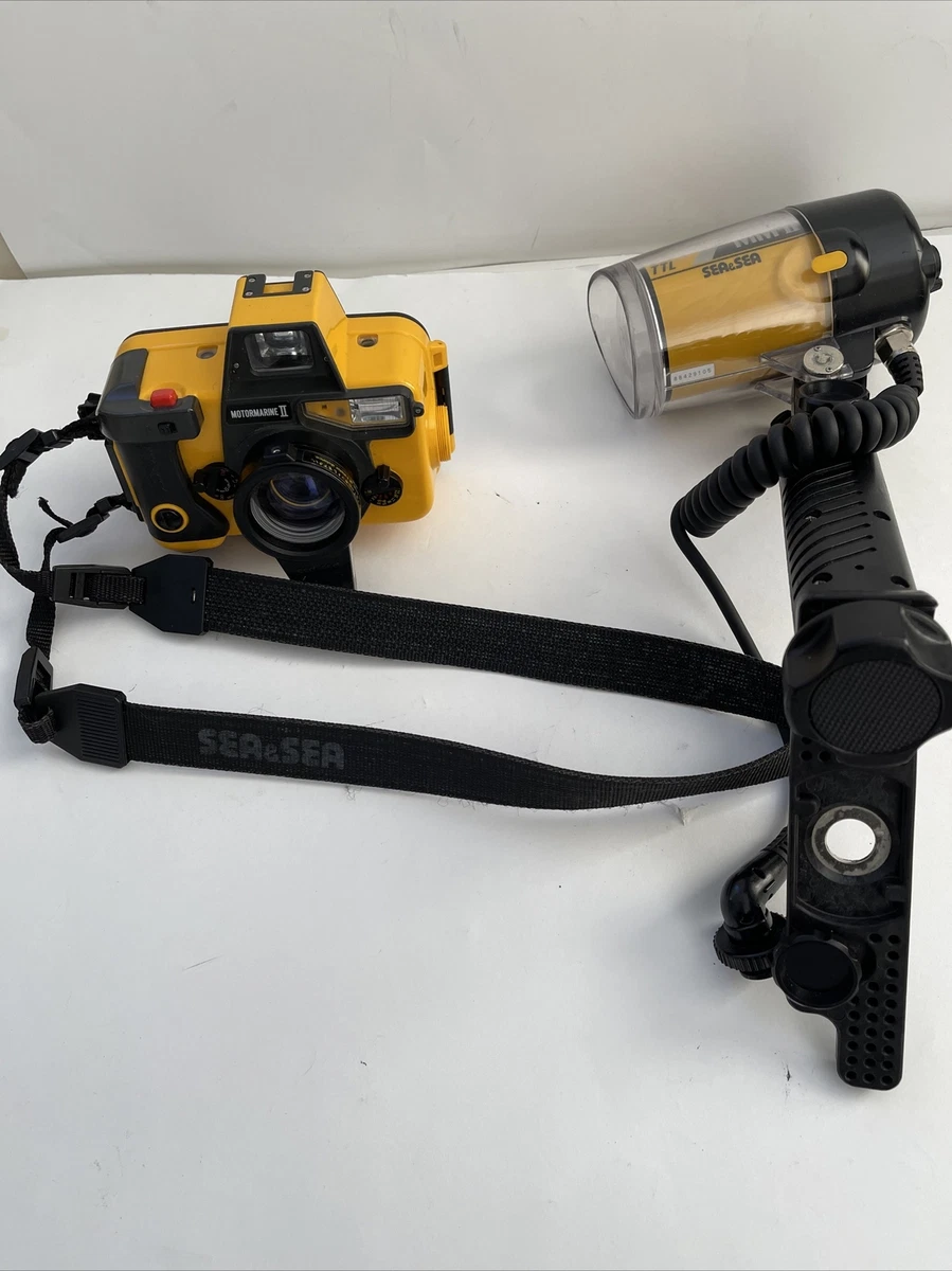 SEA & SEA MOTOR MARINE II-EX UNDERWATER CAMERA And Sub 50 TTL Strobe