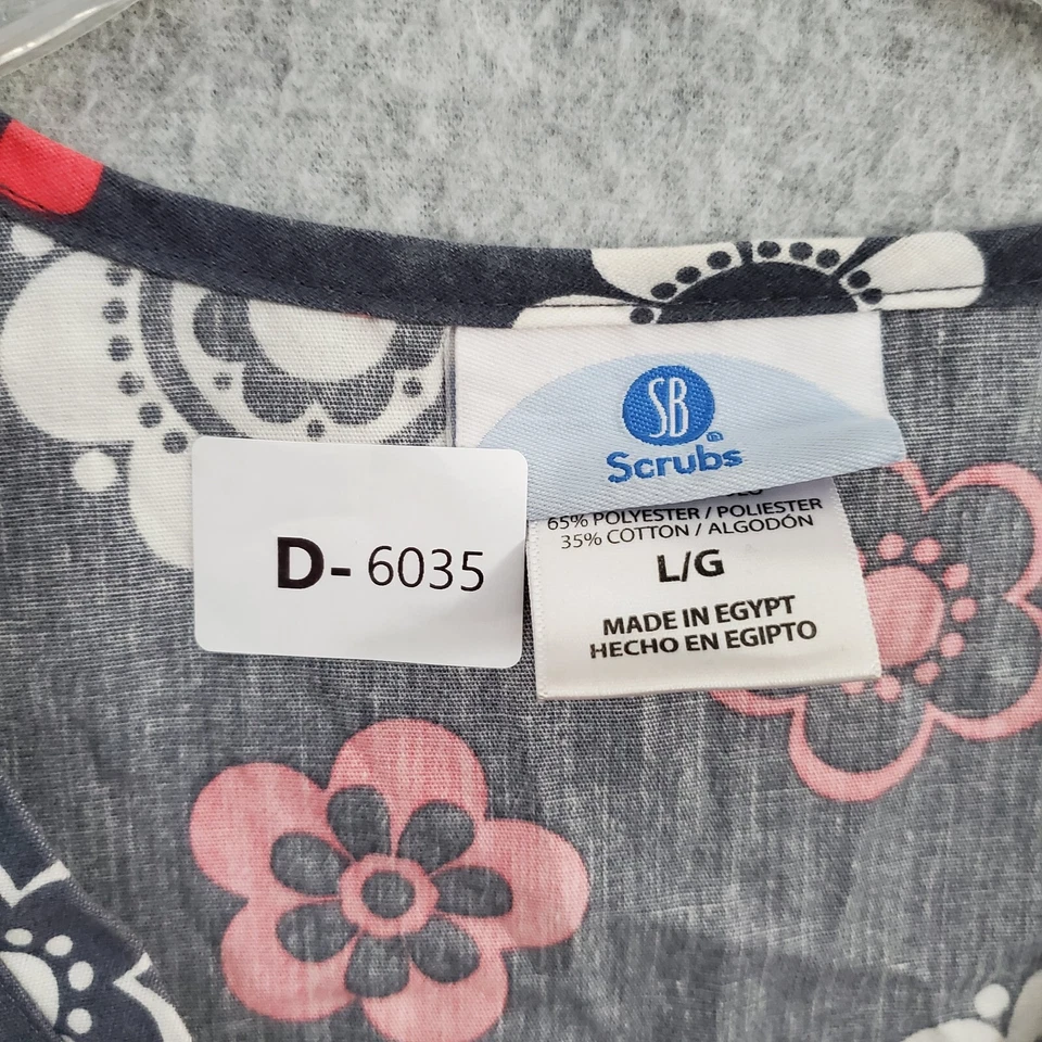 Blusa Médica SB Mujer Grande Gris Floral Manga Corta Cuello en V Bolsillos Foto 2 de 4