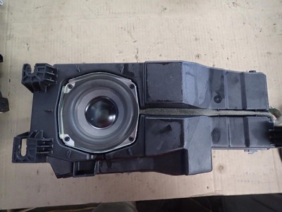 escalade subwoofer box