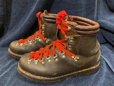 Vintage LOWA Leather Mountaineering/Hiking Boots Made in Germany Men's 8 1/2W
