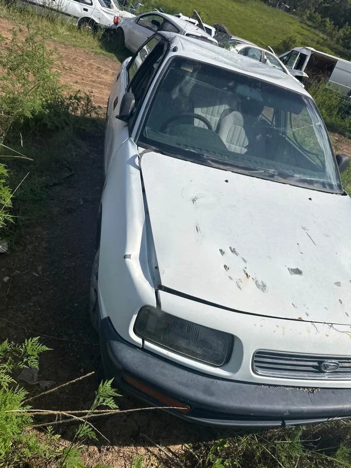 1992 Daihatsu Applause A101 Left Front Door Lock 89-97 OEM Replacement #B529 - image 4 of 4