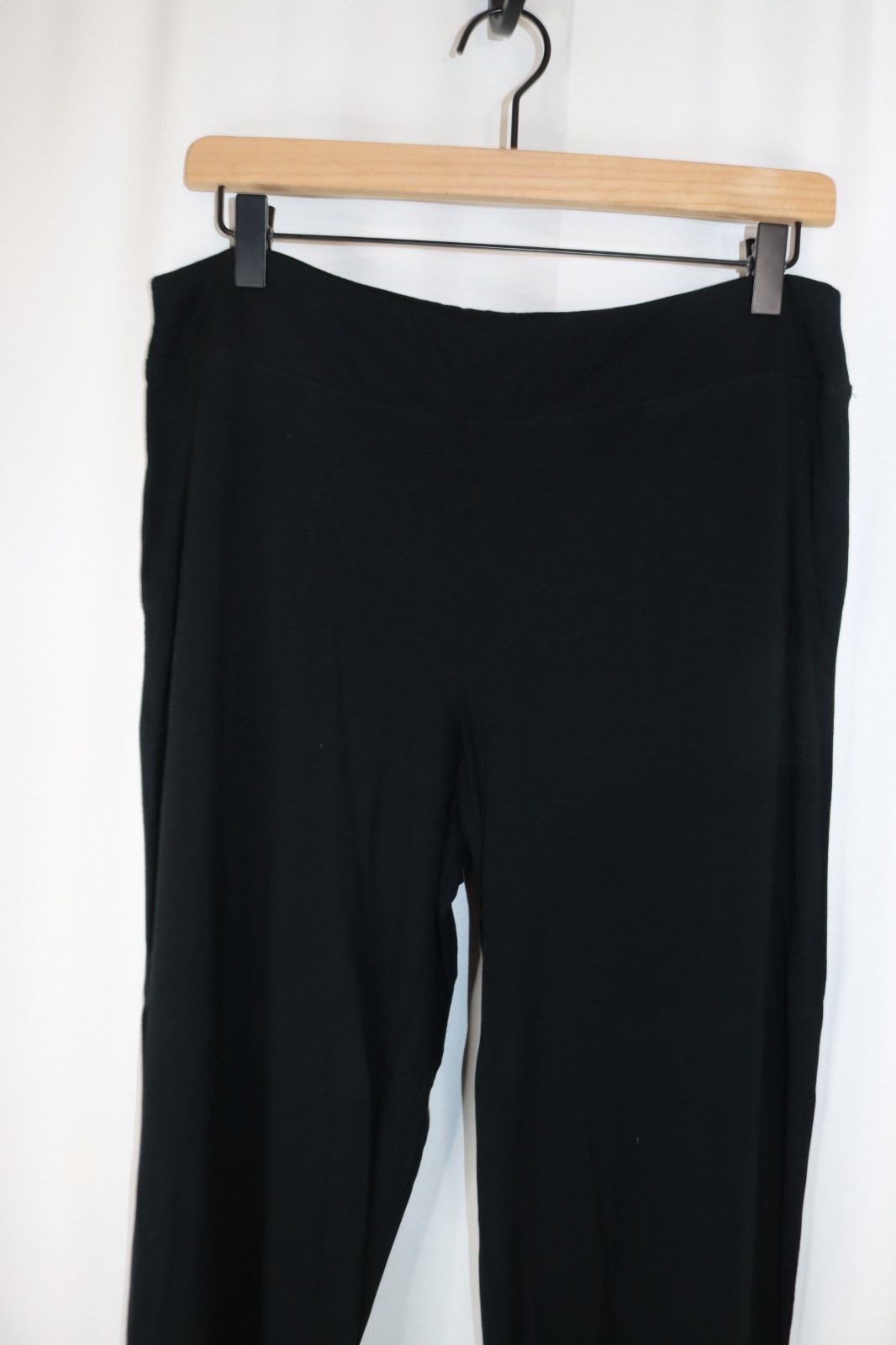 Soma Solid Black Medium Capri (41) - image 3