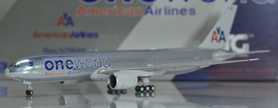 1:400 NG Models American Airlines B777-200ER N796AN 72047 