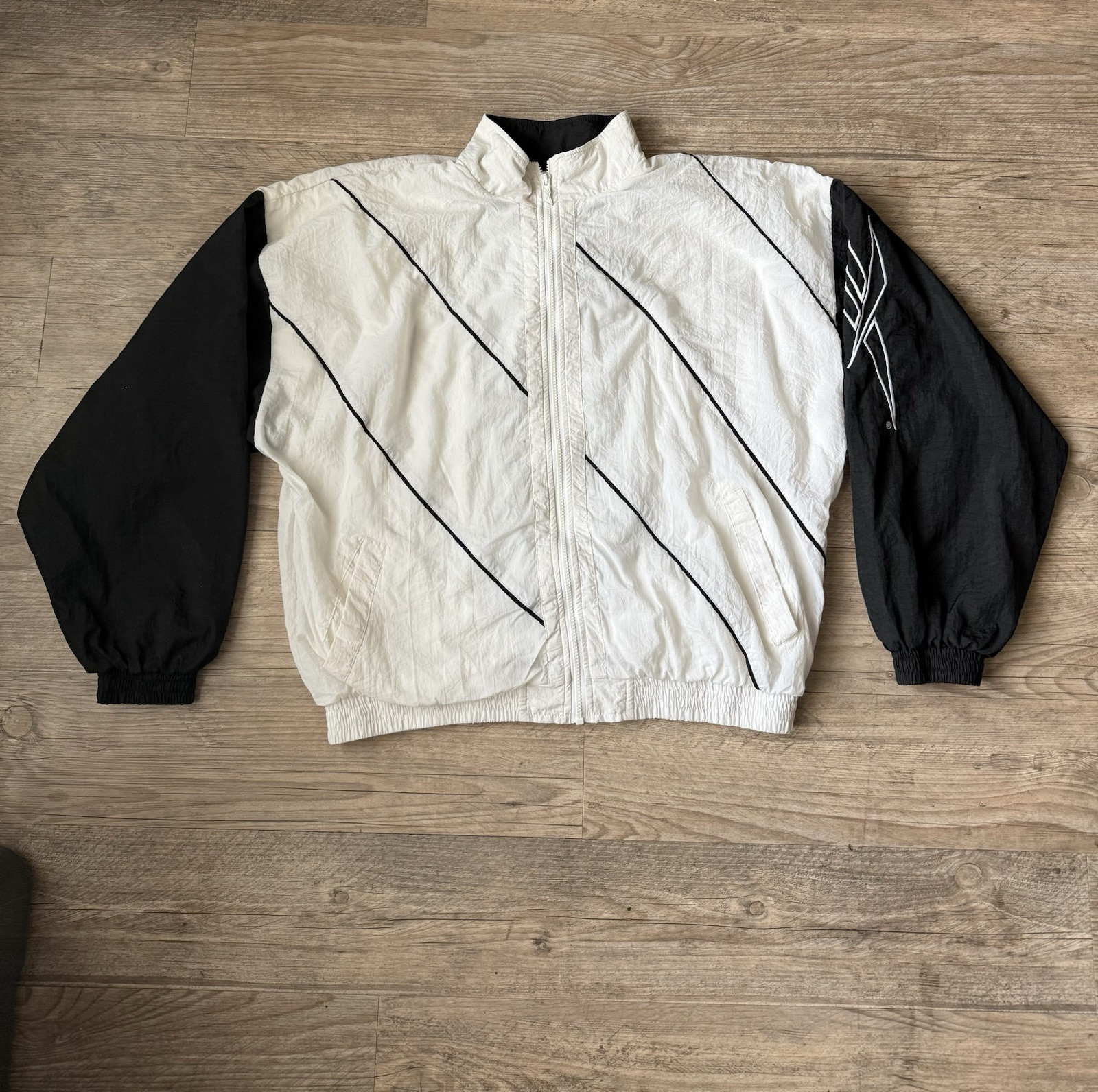 Vintage 90s Reebok Windbreaker Jacket for Men Size Large