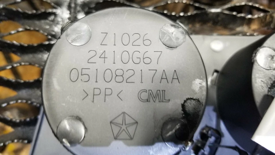 12 13 14 15 16 JEEP PATRIOT CONSOLA DELANTERA PORTAVASOS (ILLUM.W/WIRE) OEM Foto 3 de 4