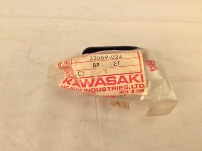 NOS 70 KAWASAKI F5 71 F8 72 F9 OEM UPPER EXHAUST MUFFLER BRACKET  