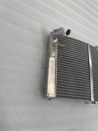 For KTM 1290 Super Duke GT 2019-2024 Aluminum Radiator 61535010000 - Picture 3 of 4