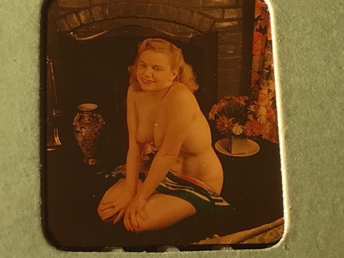 N1-24 RISQUÉ PHOTO SLIDES - NAKED LADIES - STEREO LOCKSLIDE - Picture 2 of 2