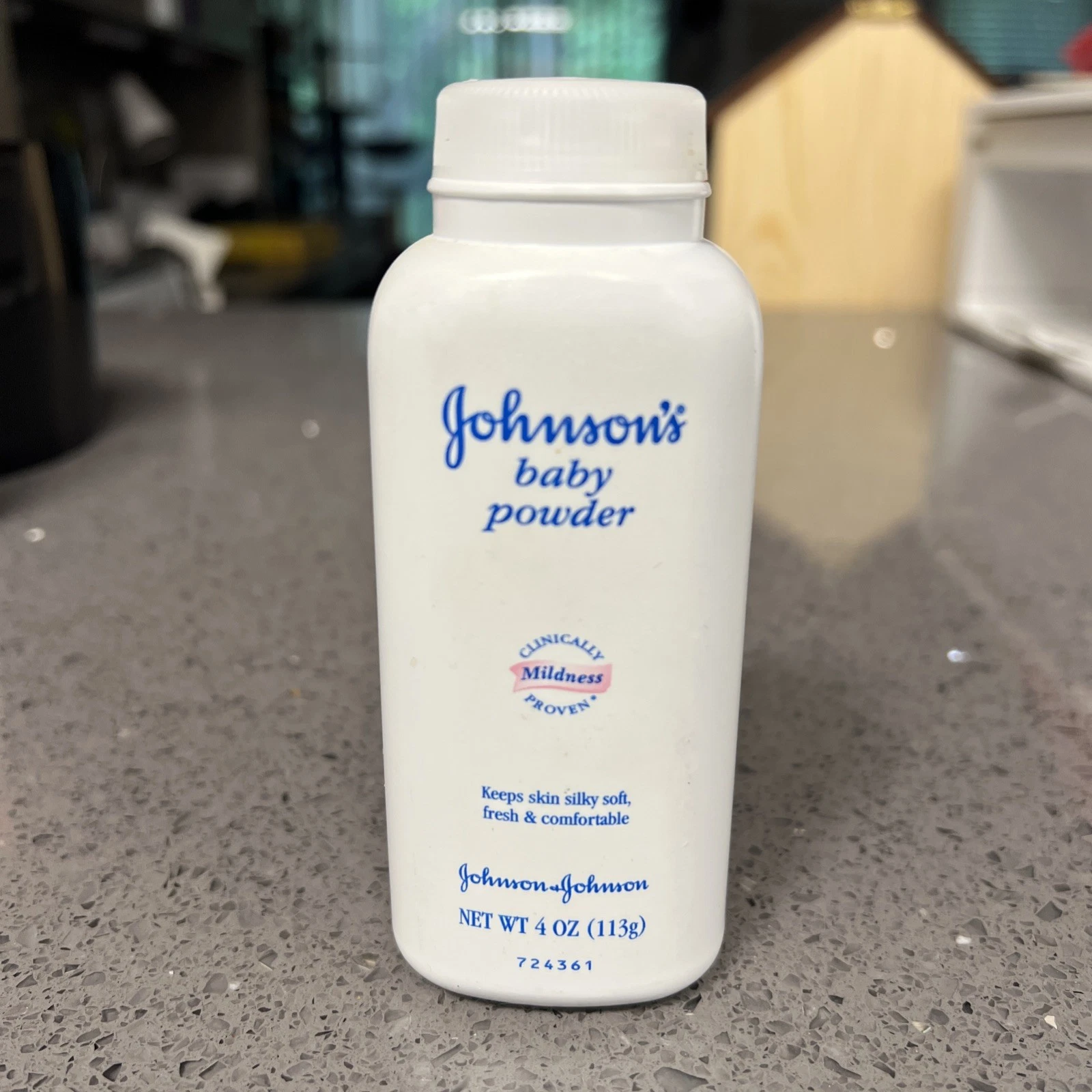 Johnson's Baby Powder 4 oz Talc Vintage 2004 Display