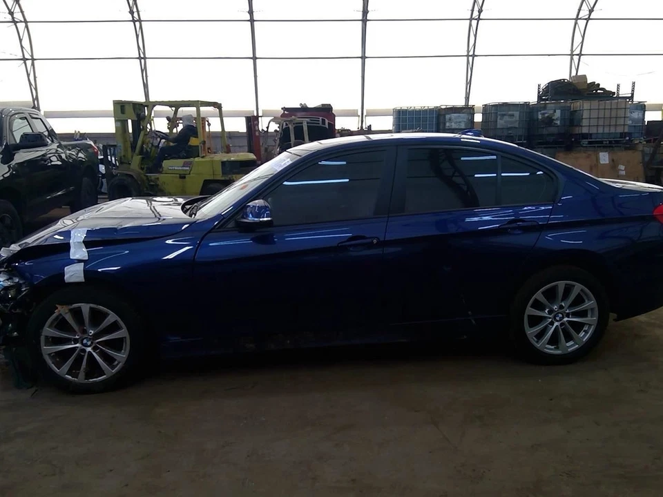 Passenger Axle Shaft Rear Axle AWD Fits 12-18 BMW 320i 6866936 Foto 3 de 4