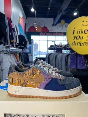 Size 9.5 - Nike Air Force 1 Low x Travis Scott Cactus Jack PRE-OWNED
