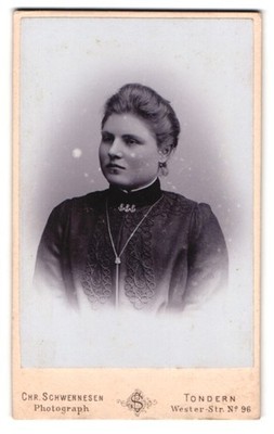 Fotografie Chr. Schwennesen, Tondern, Wester-Str. 96, Porträt einer Dame 
