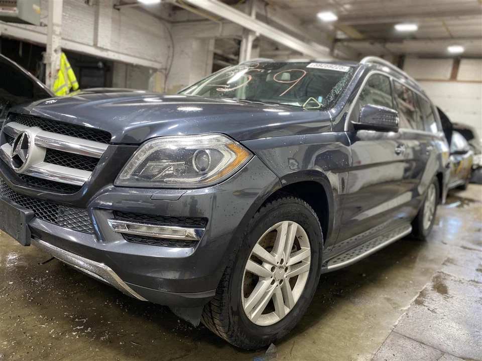 Used Rear Right Disc Brake Caliper fits: 2013 Mercedes-benz Mercedes gl-class 16 Foto 4 de 4