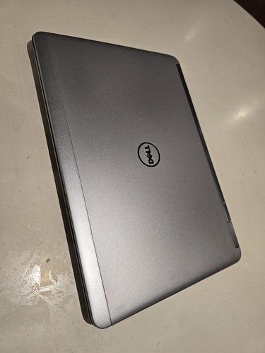 DELL Latitude E7240 Laptop 12.5" i5 4GEN 8GB RAM 128GB SSD HDMI Win11P Office - Picture 3 of 4
