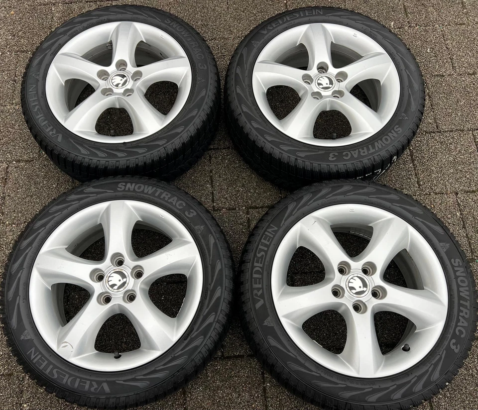4 ORIGINAL 15" ALU WINTERRÄDER SKODA ROOMSTER 5J 185/55R15 86H 5J0601025A WINTER - Bild 2 von 4