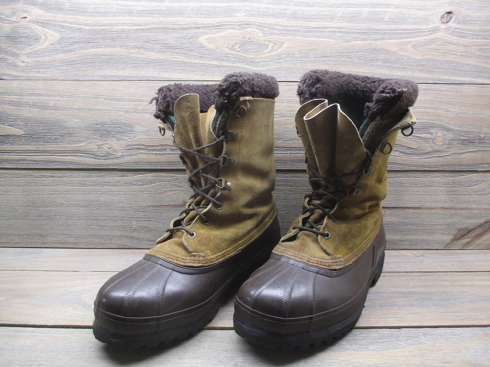 Vintage Sorel Winter Snow Boots Mens Size 10 Brown Suede Rubber Made Canada