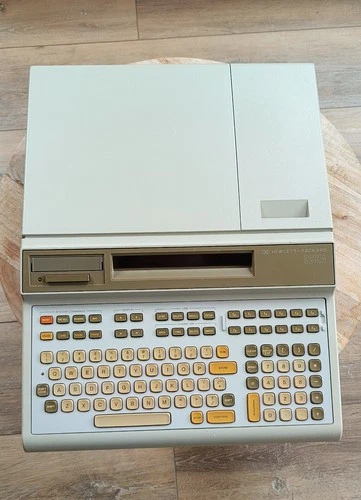 HP 9831A Vintage HP Computer including manuals and tape's
