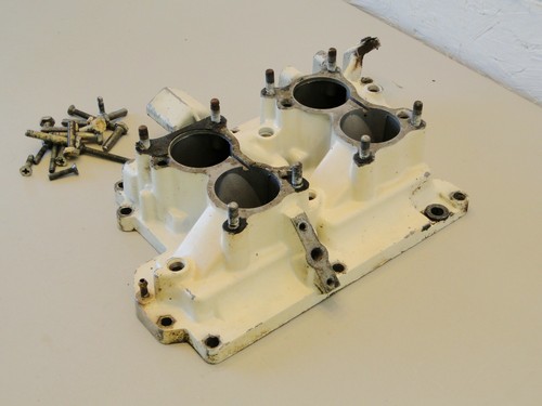 115 HP Johnson Evinrude Intake Manifold Assembly 1974-1977 388632 - Foto 3 di 5
