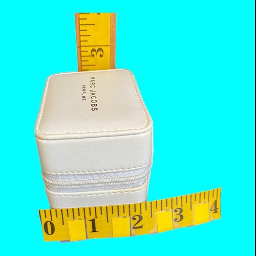 "Contenedor vacío de perfume con cremallera de cuero blanco Marc Jacobs 2 compartimentos 3""" - Imagen 9 de 12